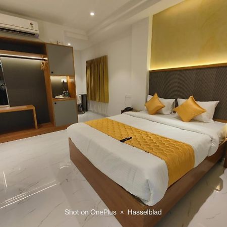 Hotel La Premier Гайдарабад Екстер'єр фото